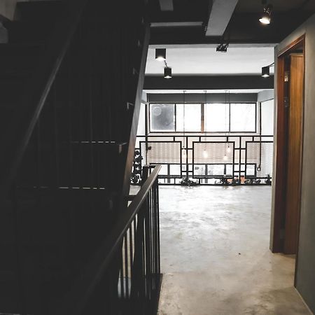 בנגקוק The Cube Hostel Khaosan מראה חיצוני תמונה