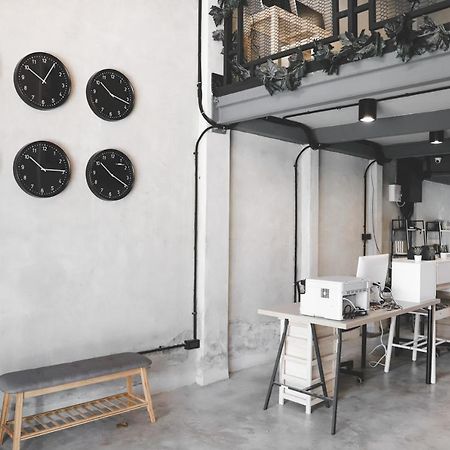 בנגקוק The Cube Hostel Khaosan מראה חיצוני תמונה
