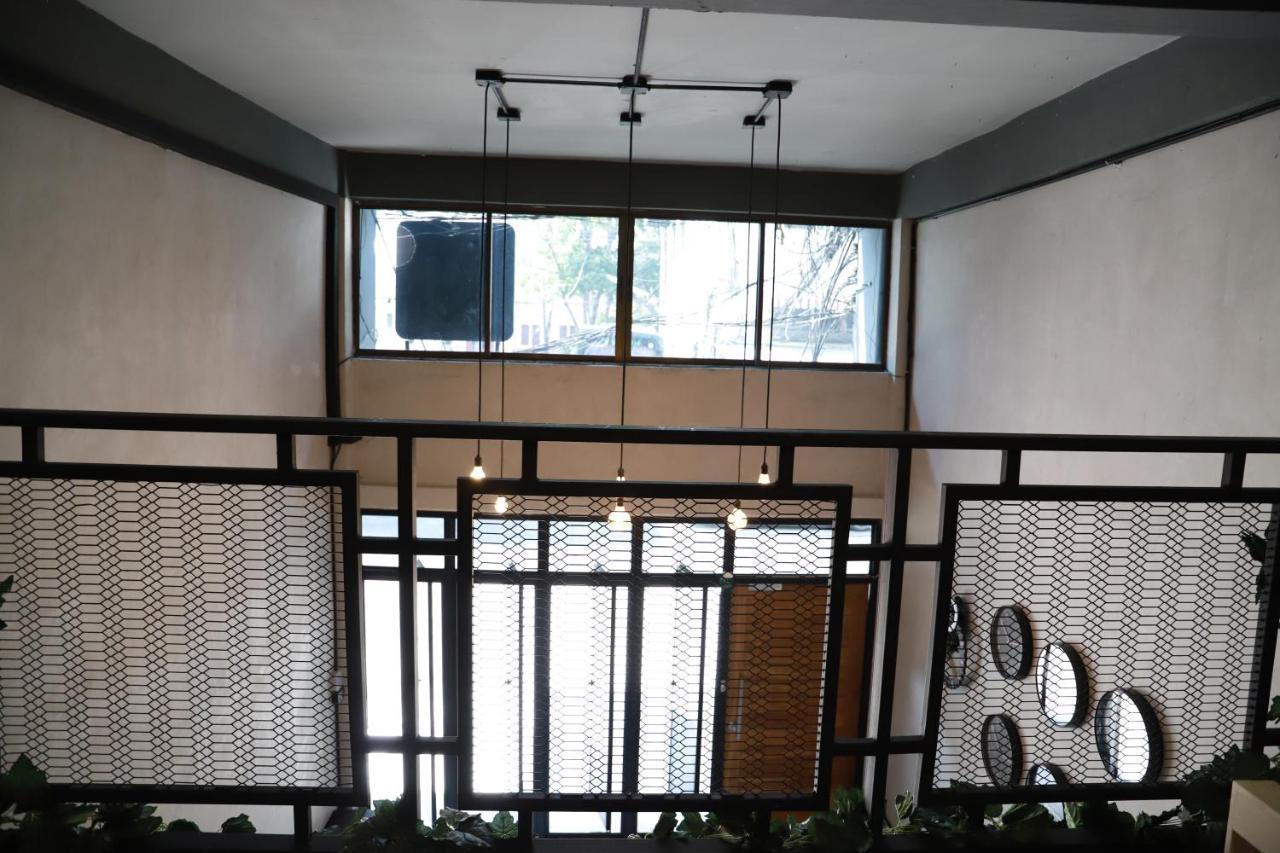 בנגקוק The Cube Hostel Khaosan מראה חיצוני תמונה