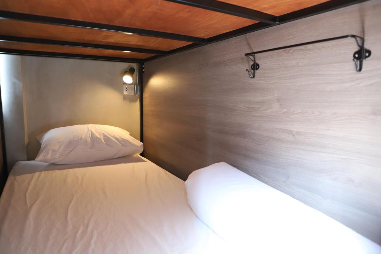 בנגקוק The Cube Hostel Khaosan מראה חיצוני תמונה